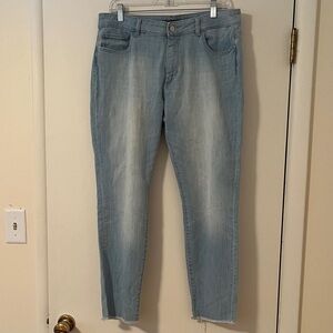 DL1961 Florence Ankle Light Wash Jeans